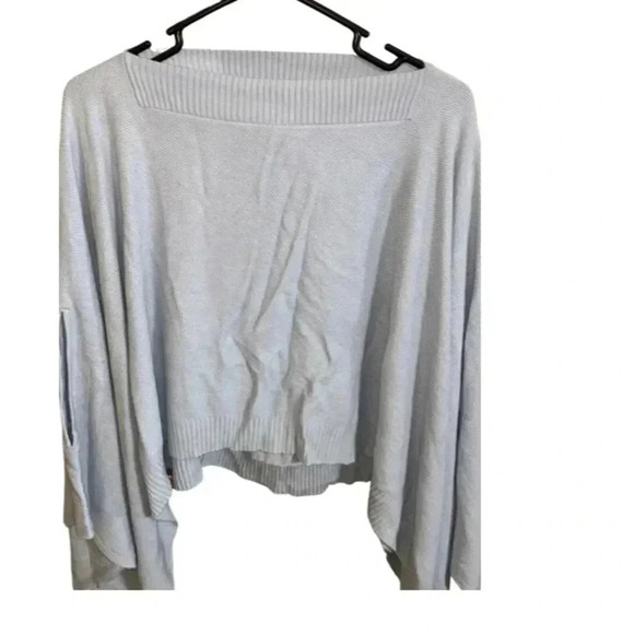Lululemon Forward Flow Gray Poncho Cape One Size - Picture 3 of 5